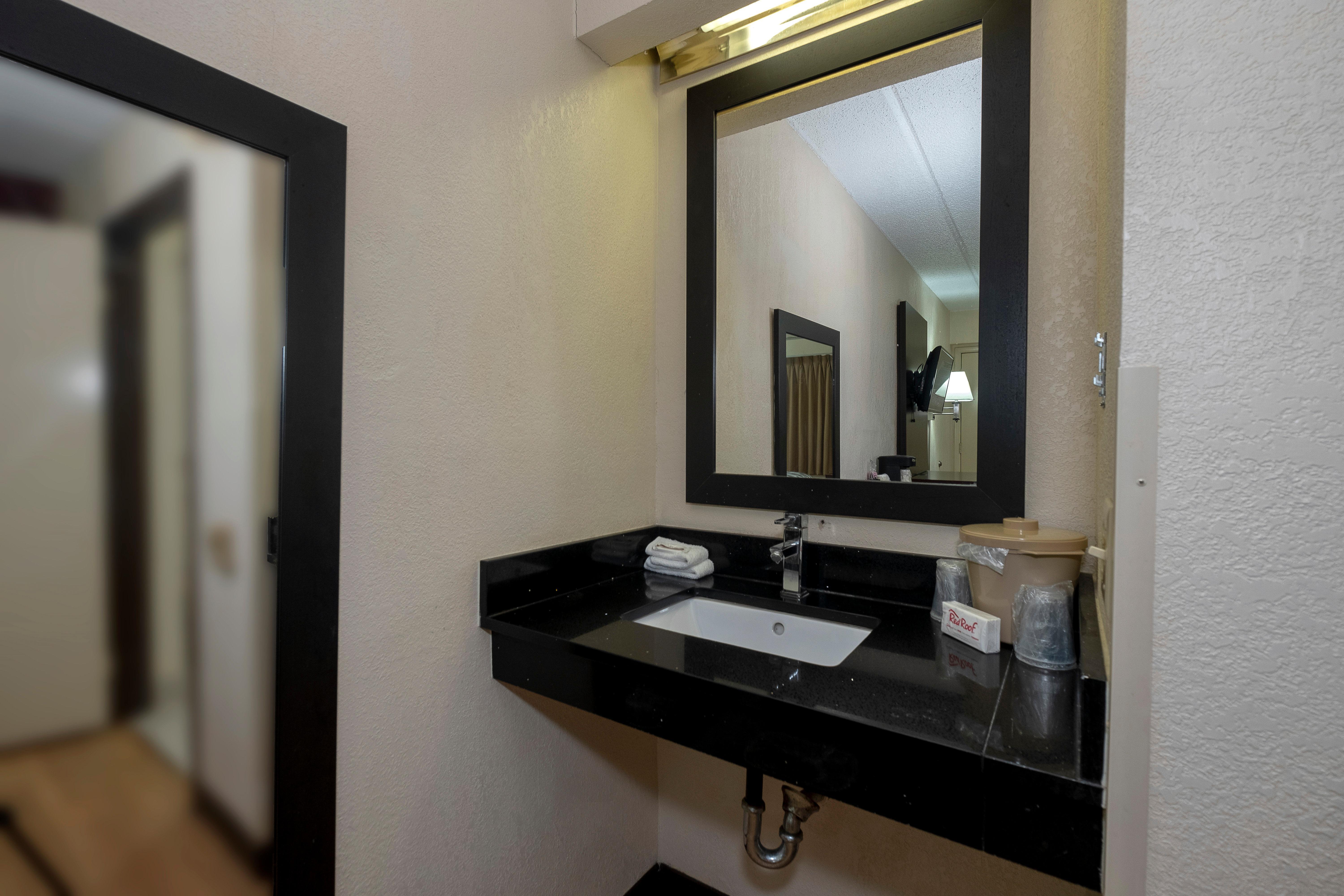 Red Roof Inn Columbia West, Sc מראה חיצוני תמונה